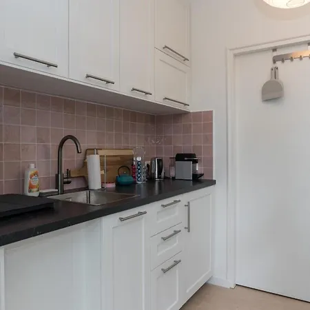 Apartment West *